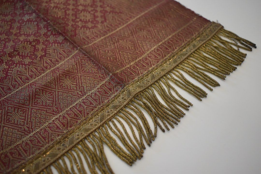 Songket Thread Vintage/ Traditional REAL Gold Thread Songket, Women's Fashion ...