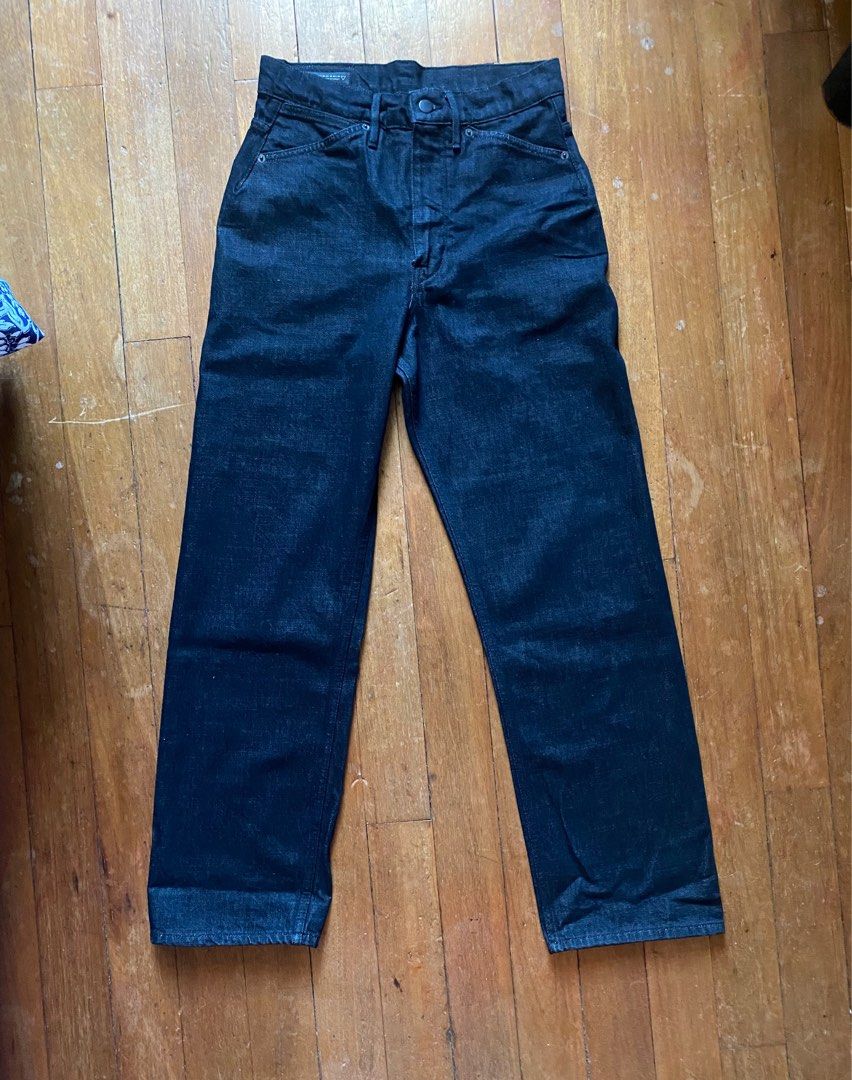 Zara Wide Straight Jeans (Category: Jeans) located in Pasay City. Submitted by juno_raph (Listing ID 1299640119, Image 1). Description: Zara Wide Straight Jeans Bought from mall; never worn Length 44 inches Waist 30 inches Leg hole 9 inches Inseam 30 inches No issues Slightly nego.