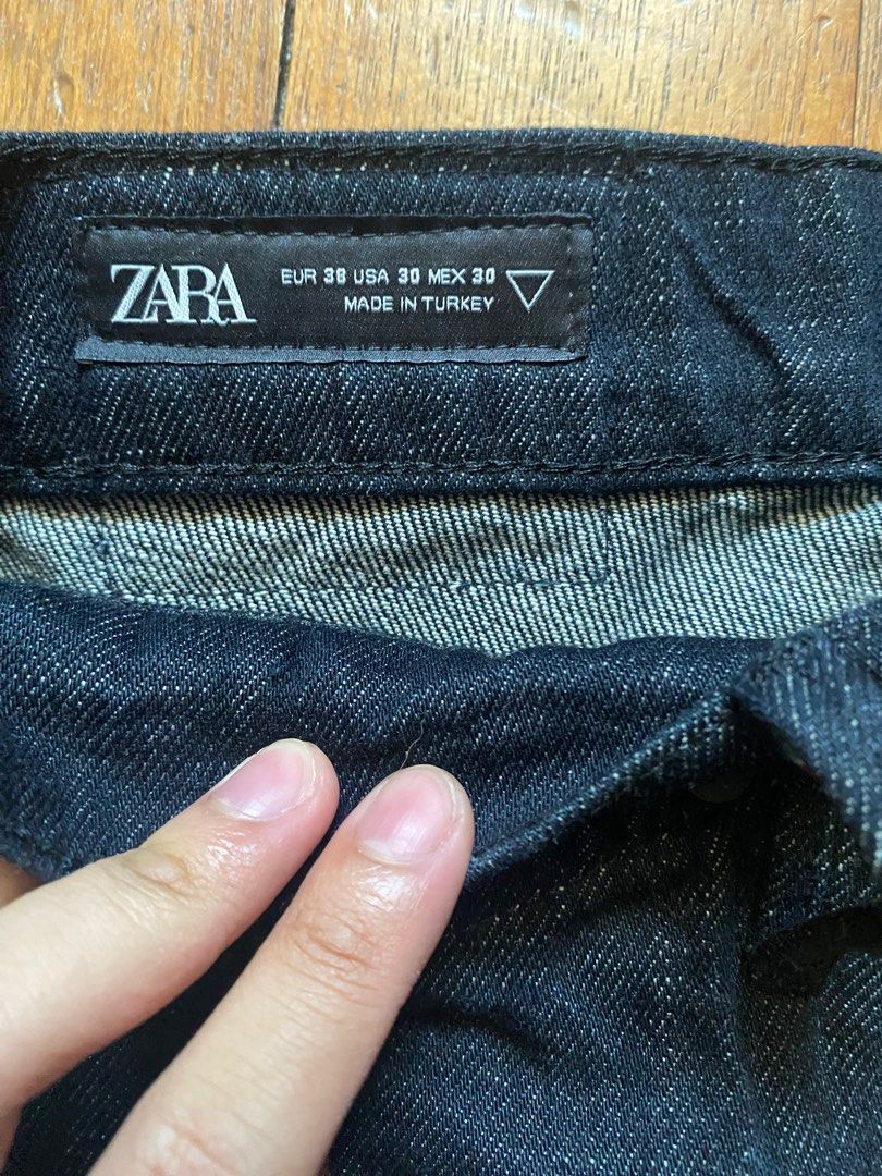 Zara Wide Straight Jeans (Category: Jeans) located in Pasay City. Submitted by juno_raph (Listing ID 1299640119, Image 3). Description: Zara Wide Straight Jeans Bought from mall; never worn Length 44 inches Waist 30 inches Leg hole 9 inches Inseam 30 inches No issues Slightly nego.