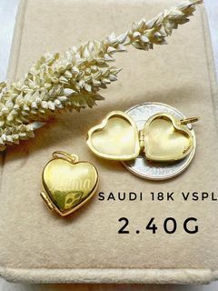 18K Saudi Gold Locket Pendant Mama