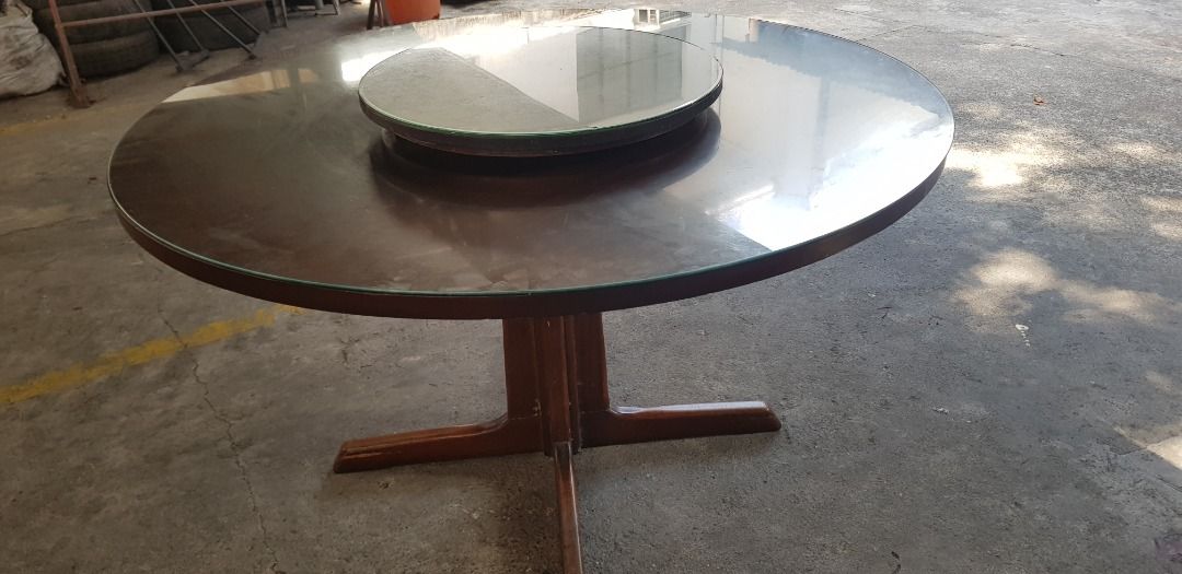 2nd hand round dining table, Furniture & Home Living, Furniture, Tables ...