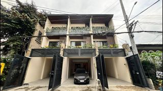 4 Bedrooms - TRIPLEX House and Lot in Mandaluyong QC