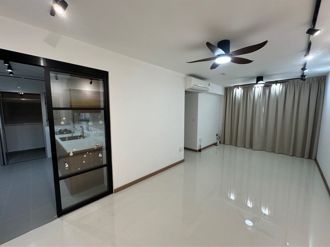 (Category: ) located in . Submitted by aekkoh (Listing ID 1294851155, Image 1). Description: .