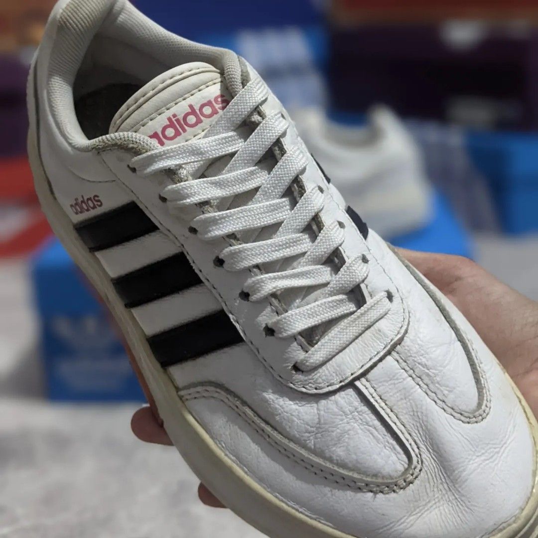 Adidas Gradas sz 36 Fesyen Wanita Sepatu di Carousell