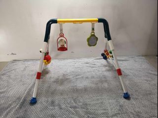 Aprica Snoopy Baby Play Gym