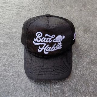BAD HABITS
TRUCKER HAT