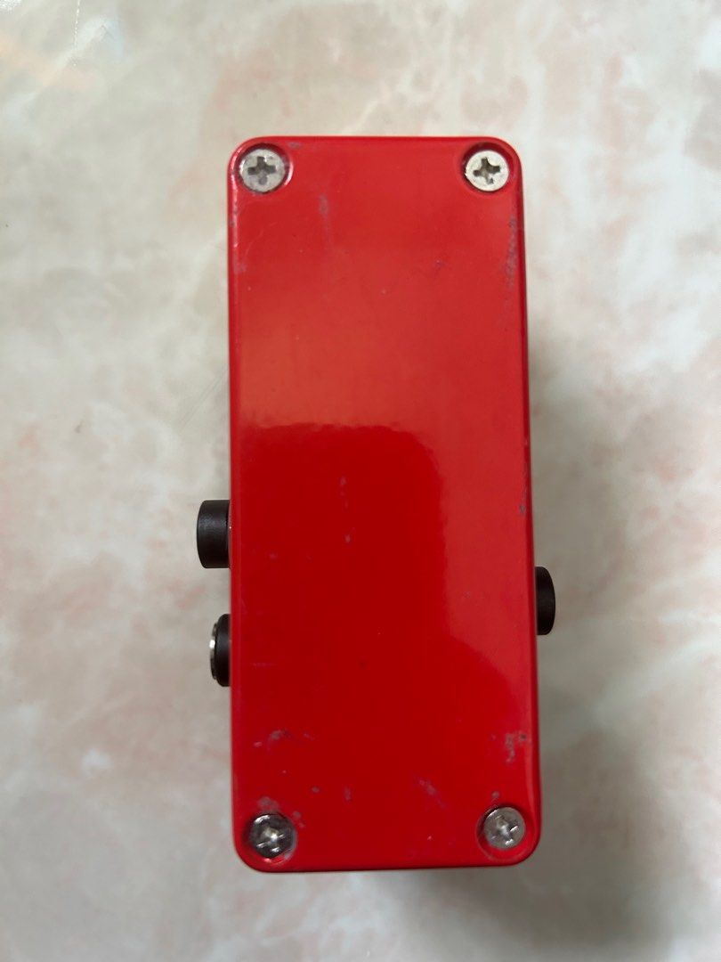 Big things come in small packages. Bananana effects bass synthesizer pedal. Oh yes