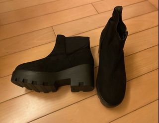 （分類：）位於 。 由 rosek1 提交（商品編號 1299813592，圖片 1）。簡介： 。