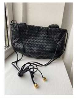 （分類：）位於 。 由 crazybuy35 提交（商品編號 1299912651，圖片 1）。簡介： 。