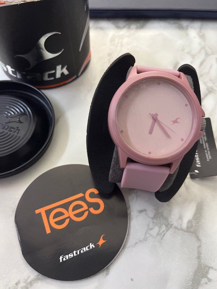 Brand new branded big dial fastrack watch
