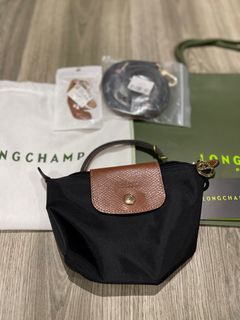 Brand new Longchamp in Pouch size