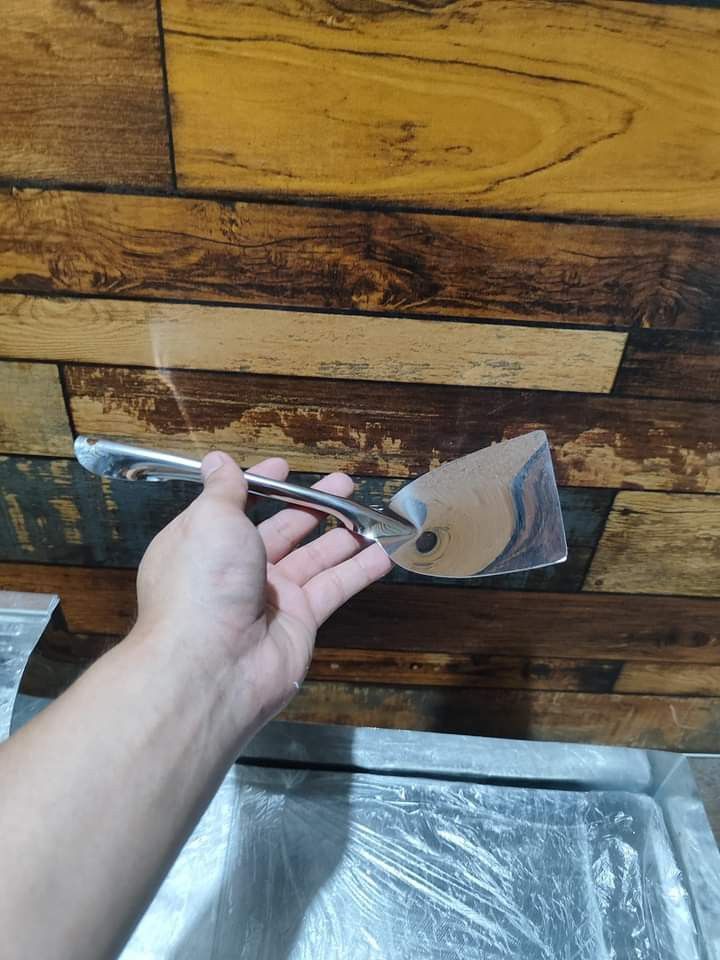 BURGER GRIL W/FRYER (Category: Fryers) located in Manila. Submitted by minidivisoria (Listing ID 1299928925, Image 3). Description: Onhand BURGER GRILL w/ Fryer 12x12 PRICE 2200 12x14 PRICE 2300 12x16 PRICE 2,400 12x18 PRICE 2,500 12x20 PRICE 2,800 w/sianse& egg molder.