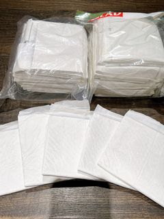（分類：）位於 。 由 janine_c 提交（商品編號 1299884689，圖片 1）。簡介： 。
