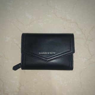 Charles & Keith Envelope Wallet in Black (FREE SF)