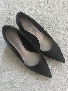 Charles and Keith black closed heels
