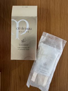 （分類：）位於 。 由 ckscks0723 提交（商品編號 1299879971，圖片 1）。簡介： 。