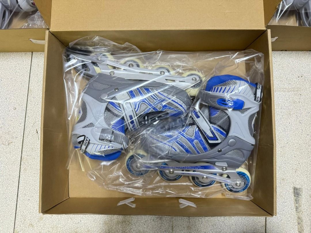 CLEARANCE PROMOTION Roller Skate Shoes with Lighted Wheels Sports Equipment Sports Games Skates Rollerblades Scooters on Carousell