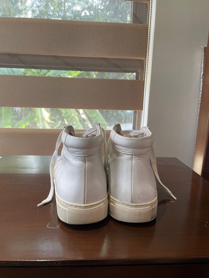 Common Projects Alts (Ricardo Preto) (Category: Sneakers) located in Quezon City. Submitted by papajawnz (Listing ID 1299884309, Image 3). Description: Ricardo Preto white high cut sneakers Common Projects alternative Bought from Rustans Good condition can be cleaned to look new. Fits 9.5-10 .