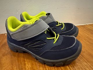 Decathlon Hiking Shoes for Kids US10.5