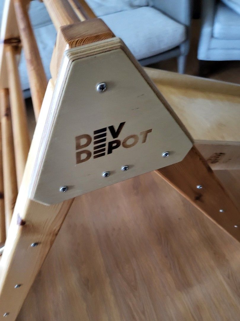 Dev depot pikler triangle (Category: Infant Playtime) located in Mandaluyong City. Submitted by cdtay (Listing ID 1299793025, Image 2). Description: orig price 24350.