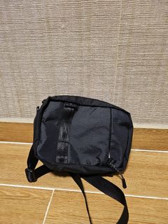 （分類：）位於 。 由 yellowjorr 提交（商品編號 1299889916，圖片 1）。簡介： 。