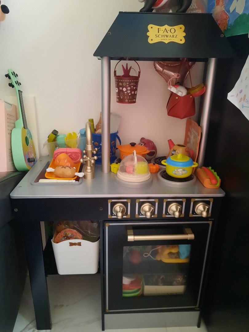 Fao schwarz gourmet play kitchen sales