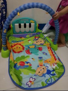 Fisher Price Play and Kick (Preloved)