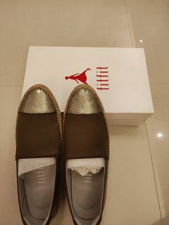 （分類：）位於 。 由 gigitst 提交（商品編號 1299918237，圖片 1）。簡介： 。