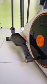(Category: ) located in . Submitted by mrdeng93 (Listing ID 1299813419, Image 1). Description: .