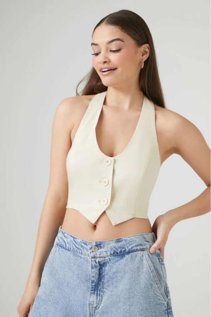 FOREVER 21| Halter Vest Top (Category: Sleeveless) located in Cebu City. Submitted by shedeclutters.ceb (Listing ID 1299908001, Image 1). Description: Authentic Forever 21 Never Used, too loose for me Comes with extra button SRP ₱1,295.00 .