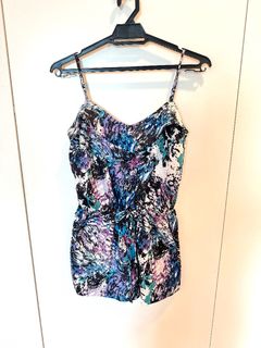 (Category: ) located in . Submitted by boutiqueone (Listing ID 1299783572, Image 1). Description: .