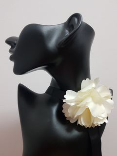 FROM ABROAD: Spanish Style White Flower with Black Ribbon Choker Style Necklace - A313 Necklaces