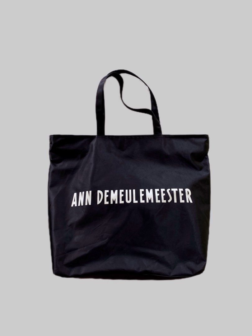 FREE SHIPPING GRAILS AUTHENTIC ANN DEMEULEMEESTER SIGNATURE TOTE BAG Women s Fashion Bags Wallets Shoulder Bags on Carousell