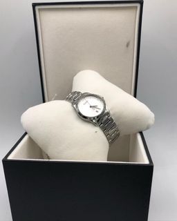 Gucci Timeless ladies watch