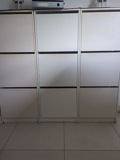 (Category: ) located in . Submitted by vc_online (Listing ID 1299812544, Image 1). Description: .