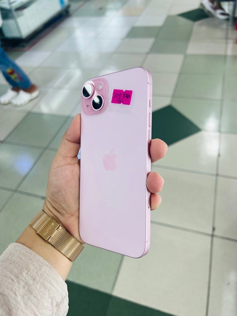 Iphone 15 Plus 128gb Globelocked 98% Batt NTC (Category: iPhone 15 Series) located in San Juan City. Submitted by javedsgadgetshop (Listing ID 1299890615, Image 3). Description: OPEN FOR INSTALLMENT VIA CREDIT CARD/GGIVES & SWAP/TRADE-IN! WE BUY AND SELL ( ANYKINDS OF UNIT BINIBILI PO NAMIN)! PTPA : Padelete po f bawal Read ❗️Onhand ‼️ Iphone 15+ •128gb •NTC Variant •98% batt health •Globelocked •95% Smoothness •No hidden issue | No Repaired •100