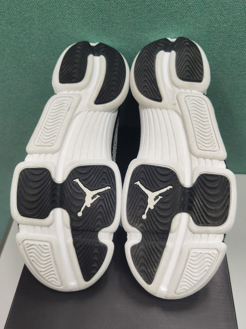 JORDAN RCVR 2 US10 Carousell