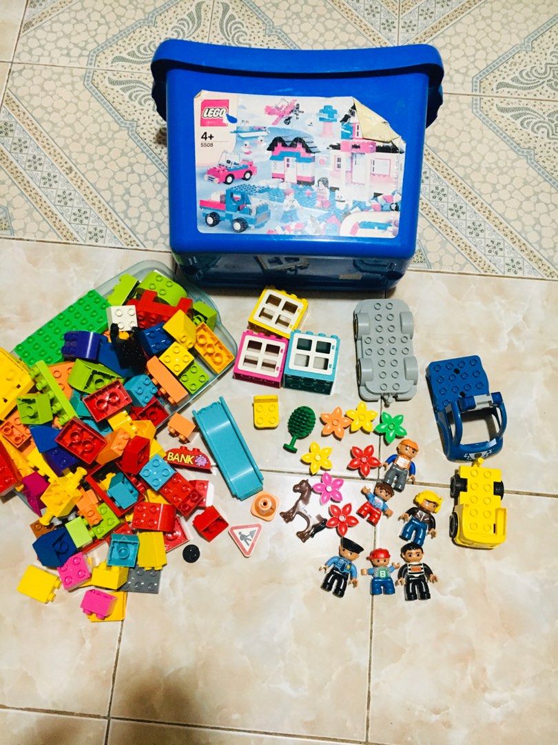 LEGO blocks (Category: Lego & Building Sets) located in Baguio. Submitted by vanity_kimo (Listing ID 1299847544, Image 2). Description: 📌LEGO blocks 📌big blocks 📌with container 📌LEGO markings .