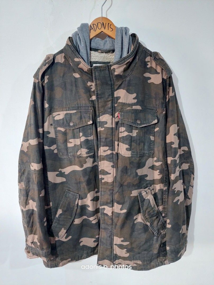 LEVI S Men s Camo Sherpa Lined Jacket Size XL TALL Men s Fashion Coats Jackets and Outerwear on Carousell