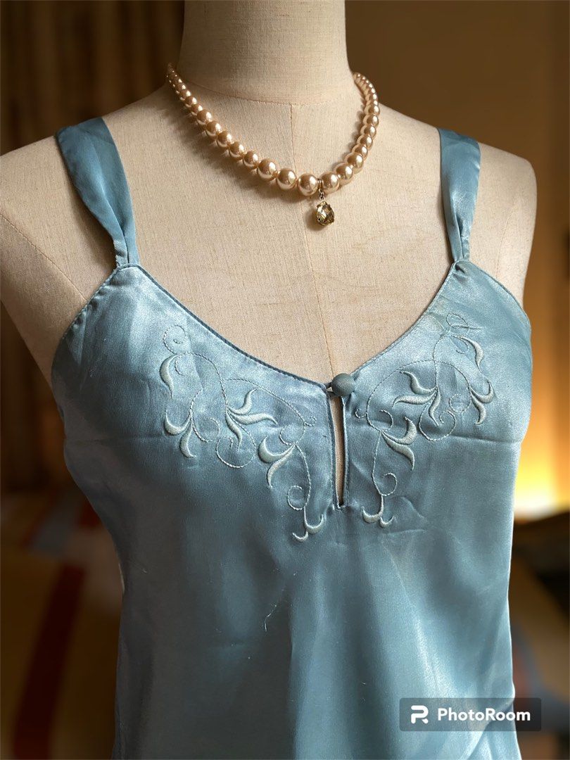 Lingerie Sussan aquamarine nightwear slip