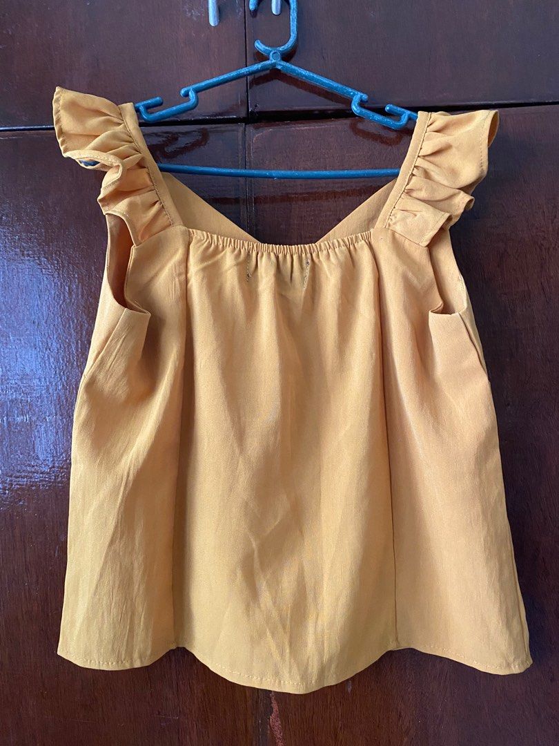 Mustard yellow top australia deals