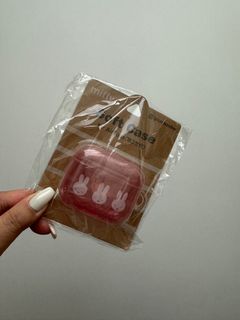 （分類：）位於 。 由 lufchanel 提交（商品編號 1299835595，圖片 1）。簡介： 。