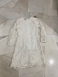 (Category: ) located in . Submitted by aa_wardrobe (Listing ID 1299923914, Image 1). Description: .