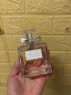 （分類：）位於 。 由 shejsnsbsknssb 提交（商品編號 1299935041，圖片 1）。簡介： 。