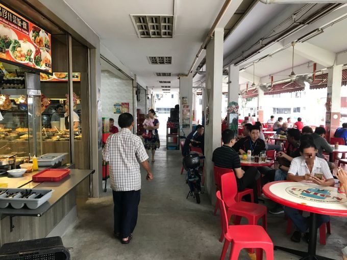 Clean & quiet single room $600. Share room $500. Near MRT, food, supermarkets & amenities in Woodlands for rent. Immediate move-in. Males only63227757040003112