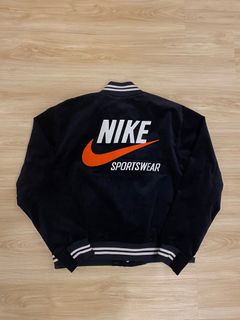 (Category: ) located in . Submitted by theheist.store (Listing ID 1299873300, Image 1). Description: .