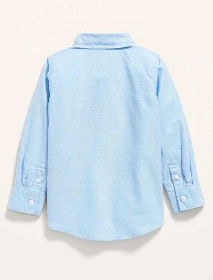 Old Navy Oxford Shirt (Category: Babies & Kids Fashion) located in Cebu City. Submitted by maemae35 (Listing ID 1299798508, Image 2). Description: Rfs: BOUGHT THE WRONG SIZE!! BRAND NEW Old Navy Oxford shirt w/tag. Bought in Zalora. Size 5T (fits 4-5 yrs old) Original price: 1,250.