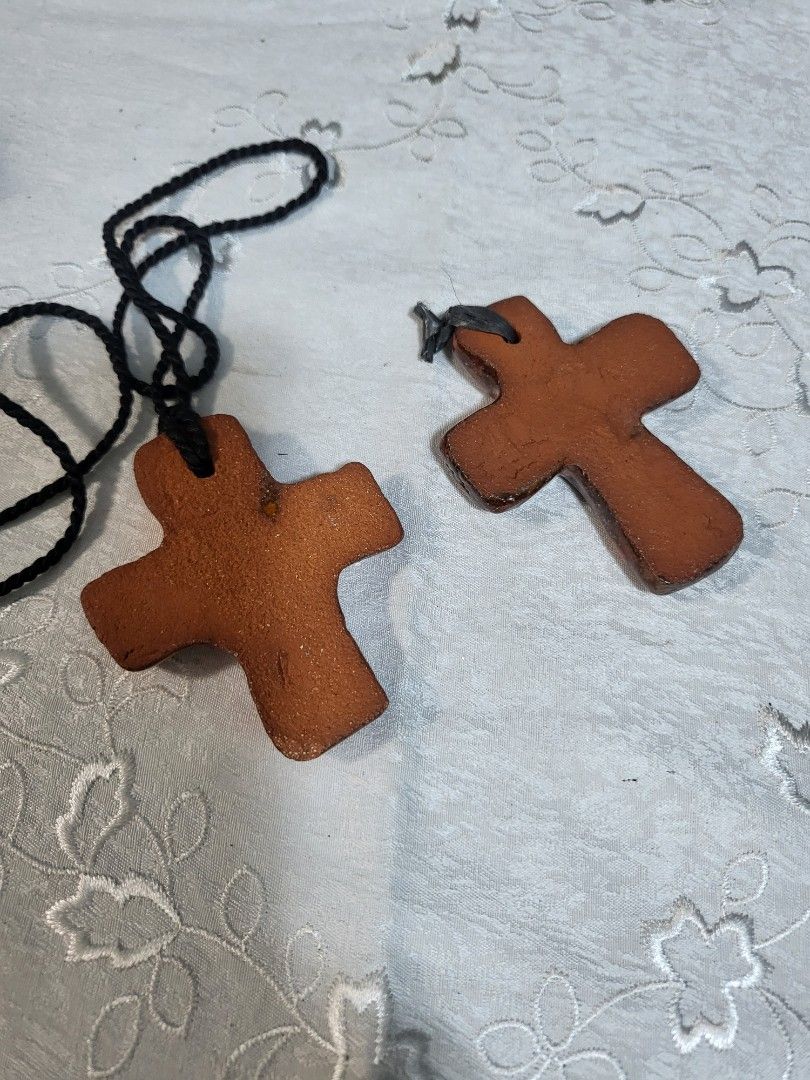 Petit CrossTerra Cotta Tile Wall Cross (Category: Wall Decor) located in Bulacan. Submitted by YourCollection (Listing ID 1299939880, Image 3). Description: Petit CrossTerra Cotta Tile Wall Cross Measurements H 2.5" W 2" ₱130 each.