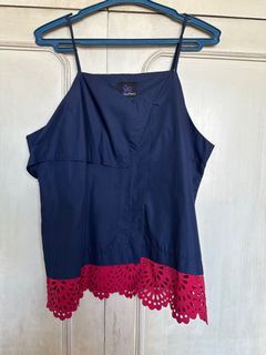 Plains & Prints navy blue top with red cutout detail