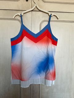 Plains & Prints red/blue V-neck top